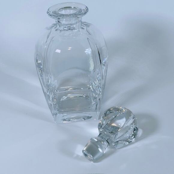 Bombay Company Heavy Crystal/Clear Glass Decanter w/Stopper Lid Barware - Picture 4 of 16